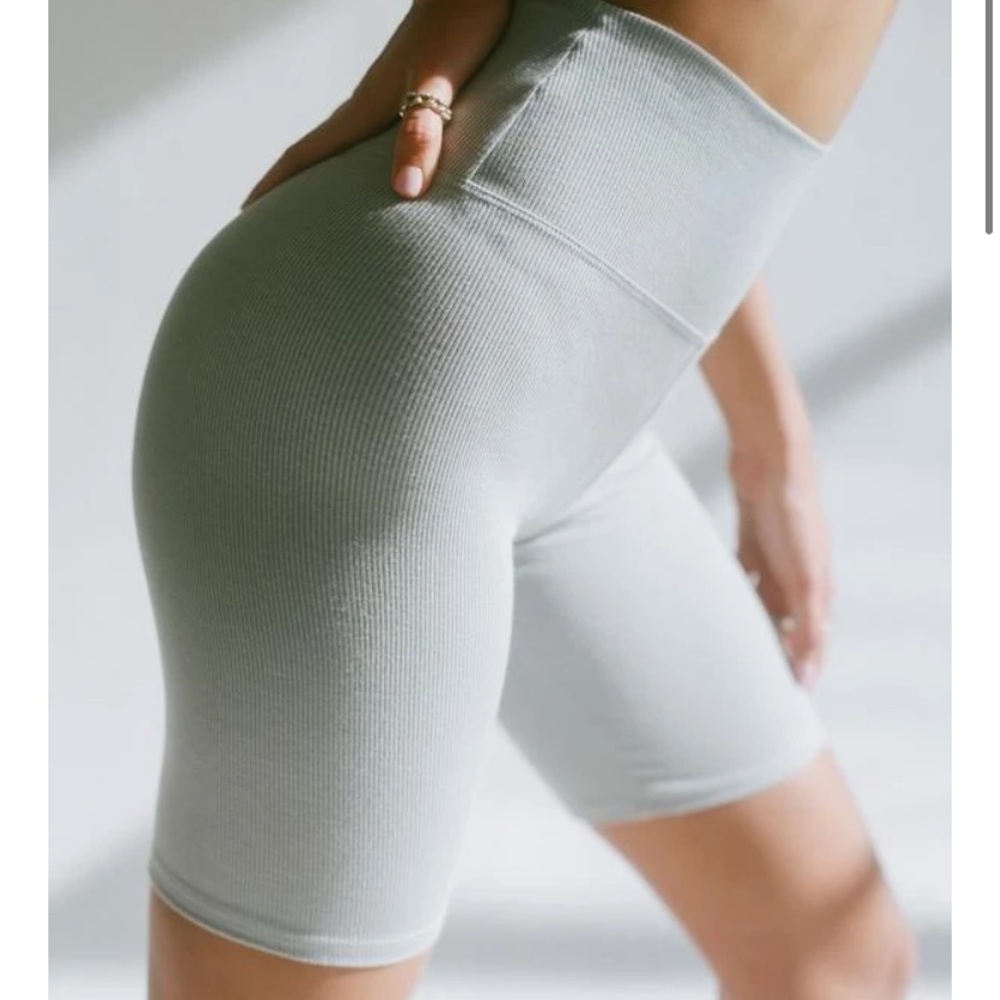 Joah brown biker short